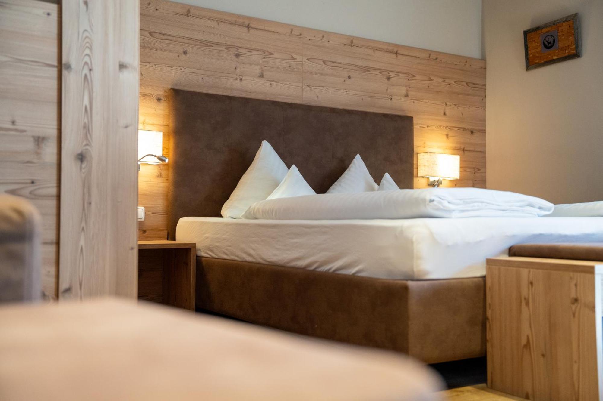 Alpinresort Stubaierhof ****S Fulpmes Room photo